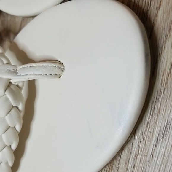 Tahari Tilla Sandal - Picture 4 of 12